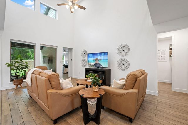 8483 International Falls Drive, Porter, TX 77365