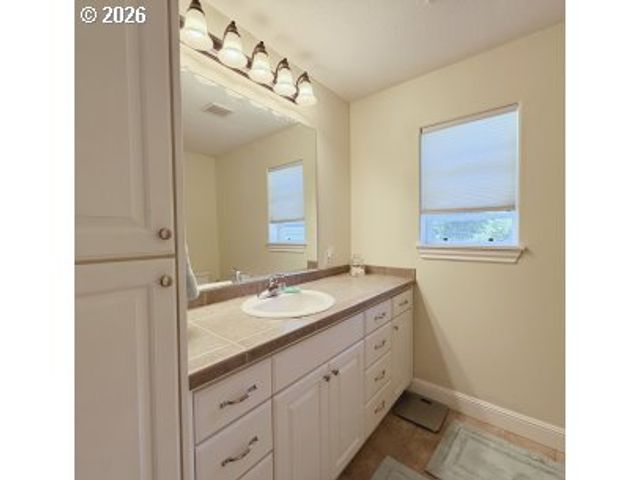 9813 Se 32ND Ave, Milwaukie, OR 97222