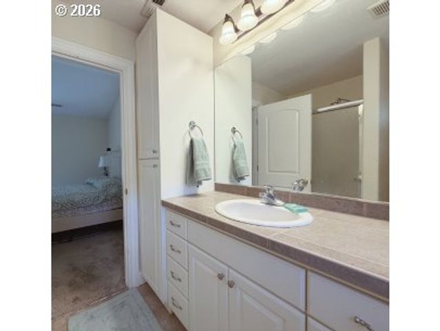 9813 Se 32ND Ave, Milwaukie, OR 97222