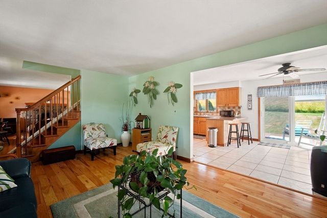 195 Brimfield Road, Monson, MA 01057