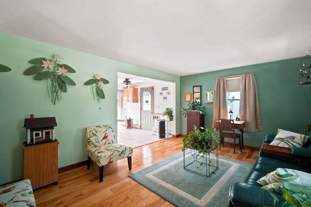 195 Brimfield Road, Monson, MA 01057