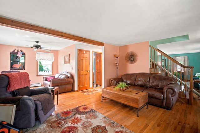 195 Brimfield Road, Monson, MA 01057