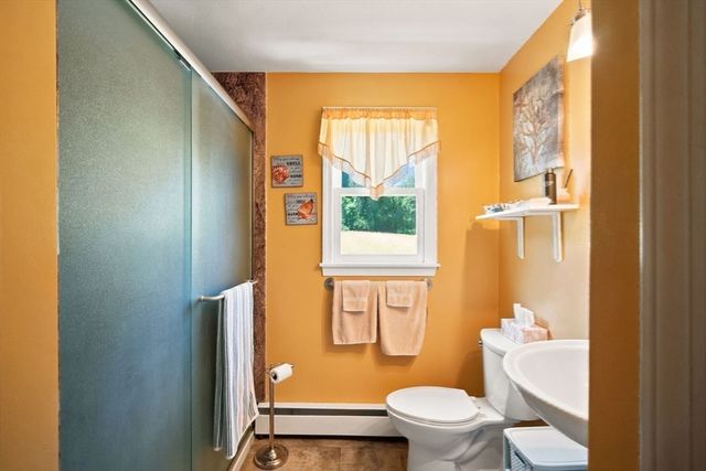 195 Brimfield Road, Monson, MA 01057