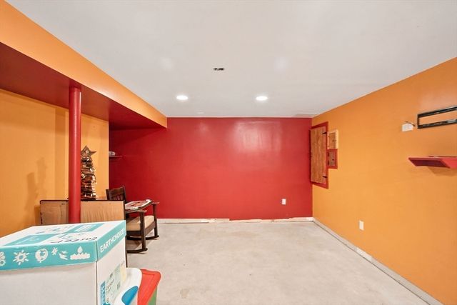 195 Brimfield Road, Monson, MA 01057