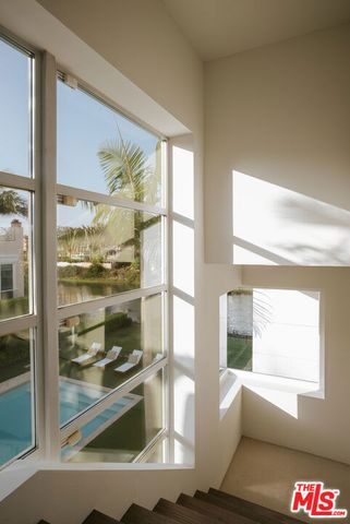 5418 Pacific Avenue, Marina Del Rey, CA 90292