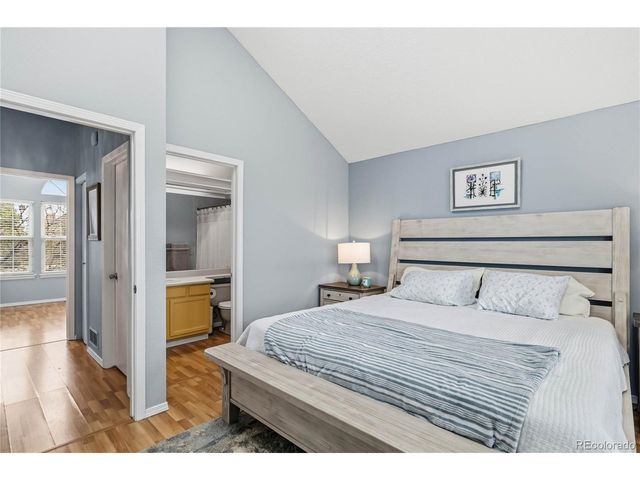 1219 S Flower Cir B, Lakewood, CO 80232