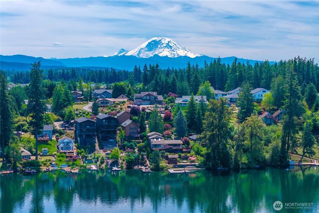 25728 226th Place SE, Maple Valley, WA 98038