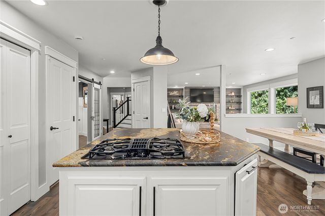 25728 226th Place SE, Maple Valley, WA 98038