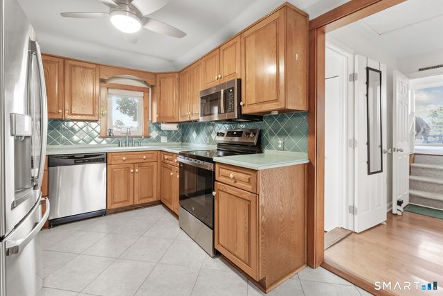 7 Chester Street, Milford, CT 06460