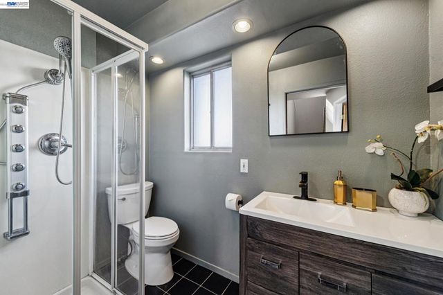 15 Surmont Ct, Lafayette, CA 94549
