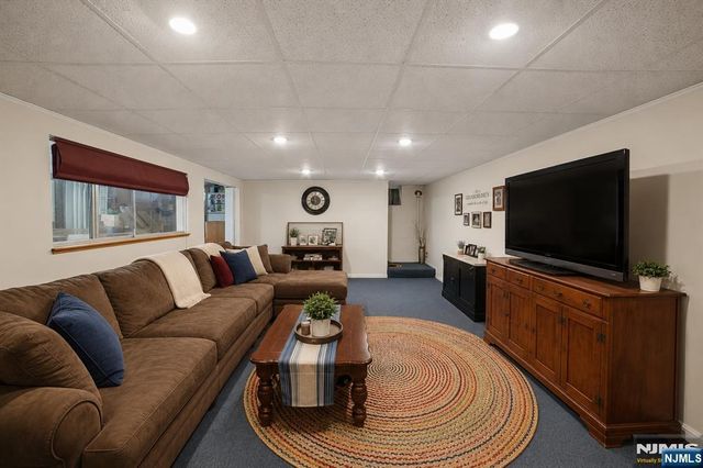 54 Haverhill Avenue, Woodland Park, NJ 07424