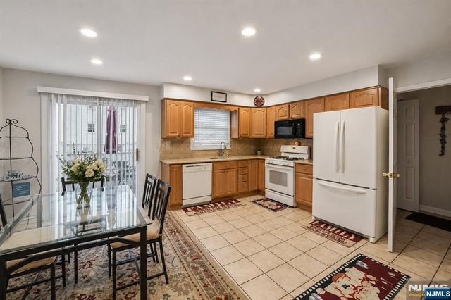 54 Haverhill Avenue, Woodland Park, NJ 07424