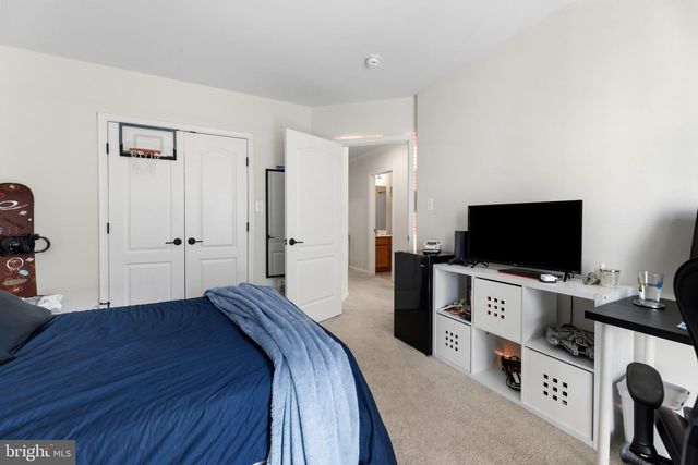 43595 MAHALA, Leesburg, VA 20176