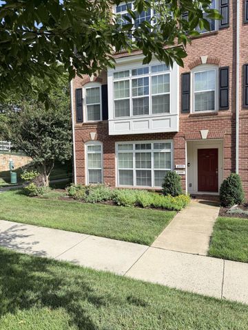 43595 MAHALA, Leesburg, VA 20176