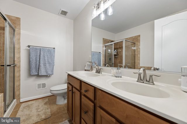 43595 MAHALA, Leesburg, VA 20176
