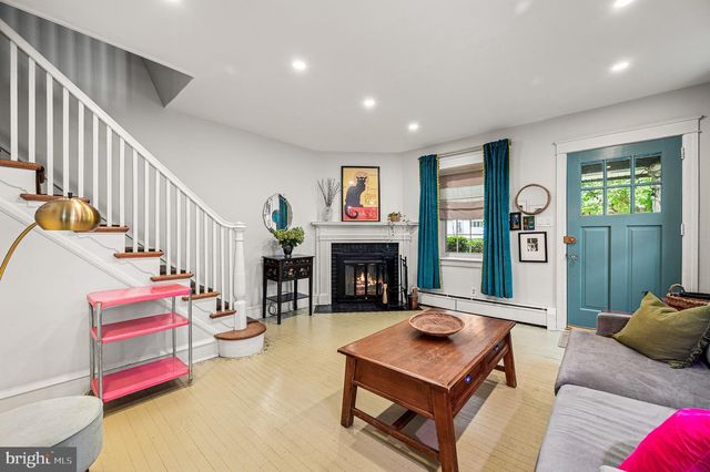 37 CHATHAM RD, Ardmore, PA 19003