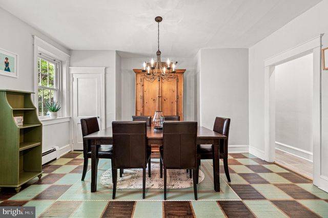 37 CHATHAM RD, Ardmore, PA 19003