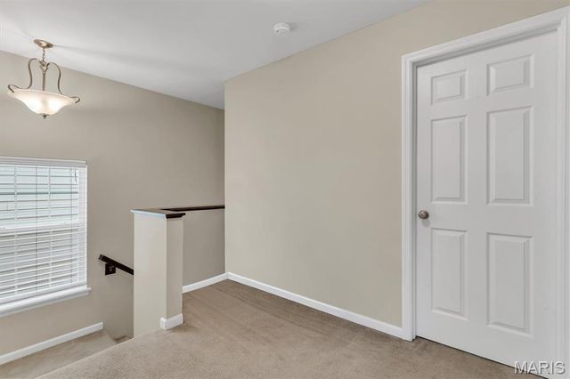 2636 Grover Crossing Way, St Louis, MO 63040