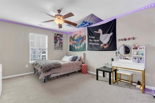 2636 Grover Crossing Way, St Louis, MO 63040