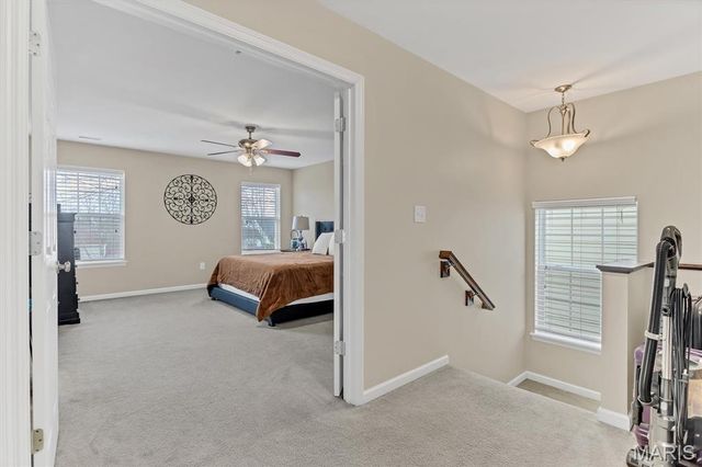 2636 Grover Crossing Way, St Louis, MO 63040