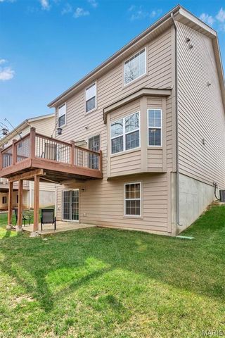 2636 Grover Crossing Way, St Louis, MO 63040