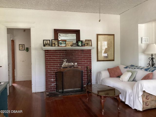 268 Hartford Avenue, Daytona Beach, FL 32118