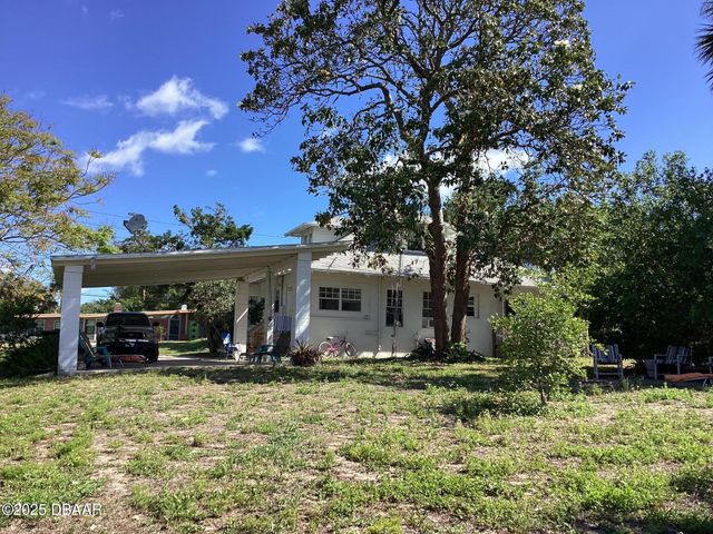 268 Hartford Avenue, Daytona Beach, FL 32118