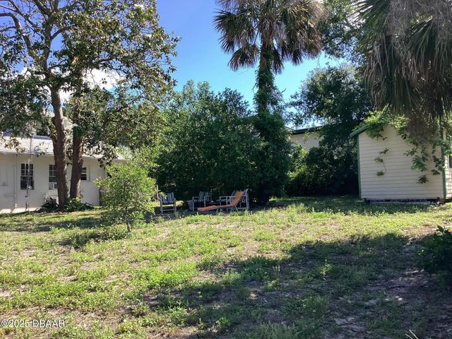 268 Hartford Avenue, Daytona Beach, FL 32118