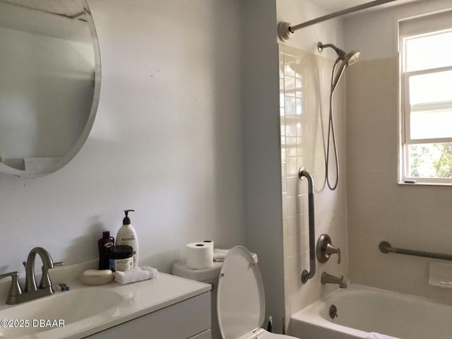 268 Hartford Avenue, Daytona Beach, FL 32118