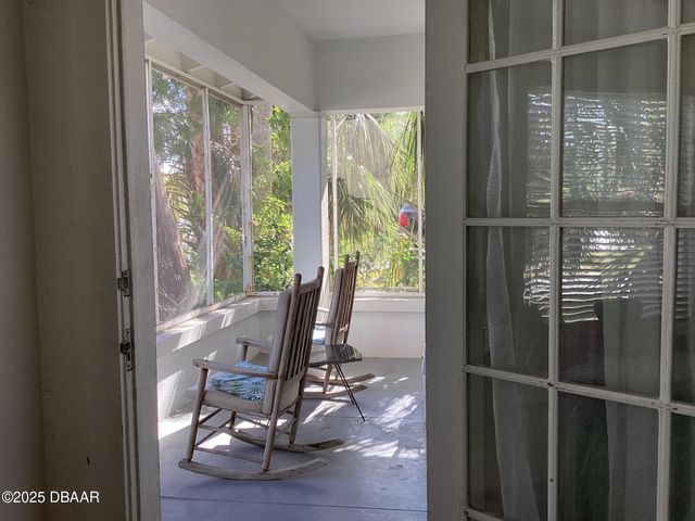 268 Hartford Avenue, Daytona Beach, FL 32118