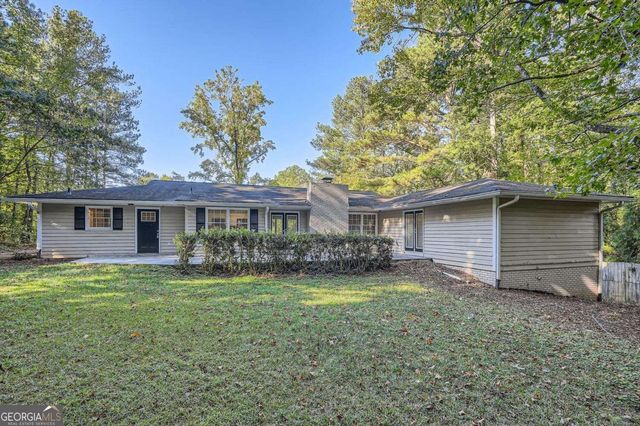 443 Creekwood Pass, Dallas, GA 30157