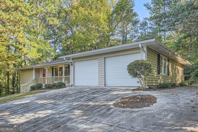 443 Creekwood Pass, Dallas, GA 30157