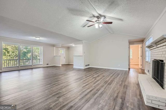 443 Creekwood Pass, Dallas, GA 30157