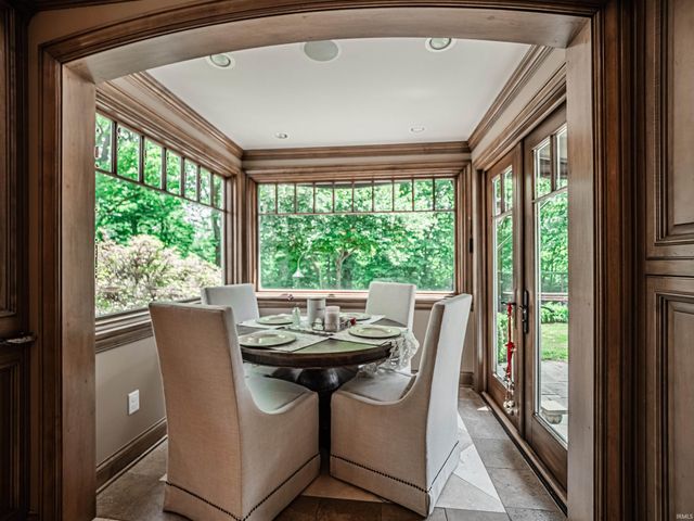 703 Pfeiffer Road, Evansville, IN 47711