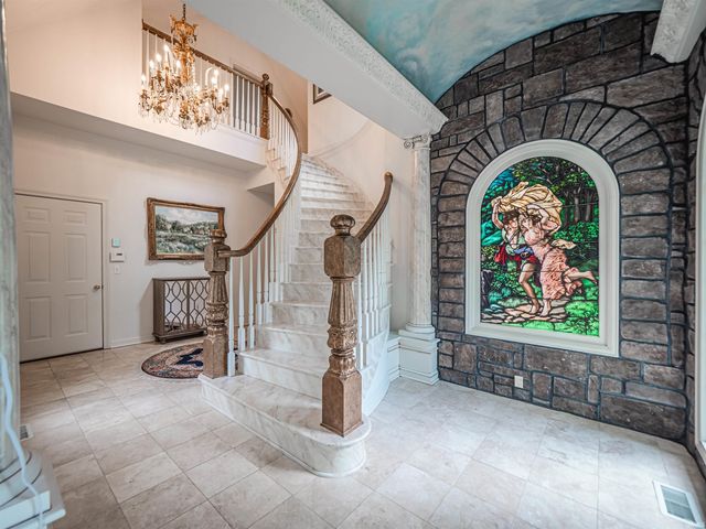 703 Pfeiffer Road, Evansville, IN 47711