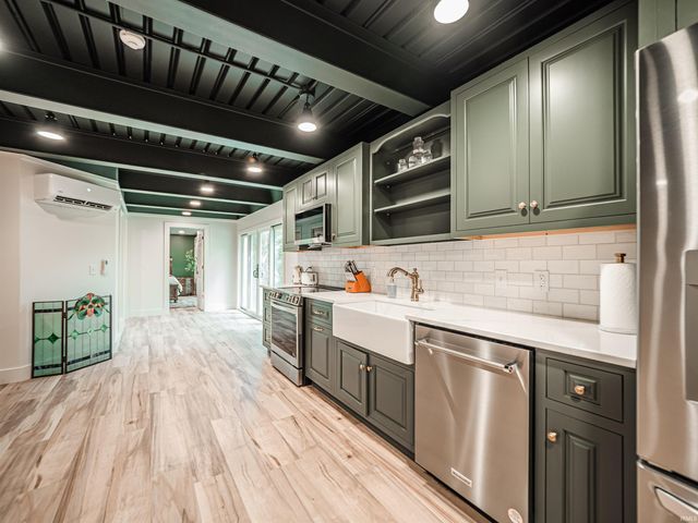 703 Pfeiffer Road, Evansville, IN 47711