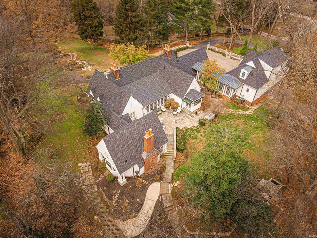 703 Pfeiffer Road, Evansville, IN 47711