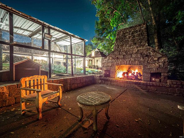 703 Pfeiffer Road, Evansville, IN 47711