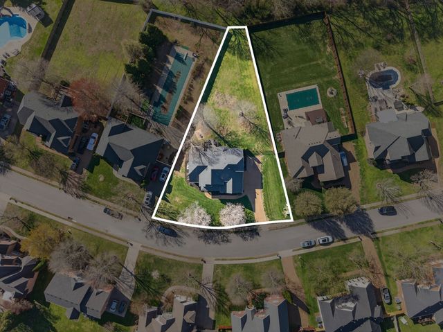 1183 McCoury Ln, Spring Hill, TN 37174