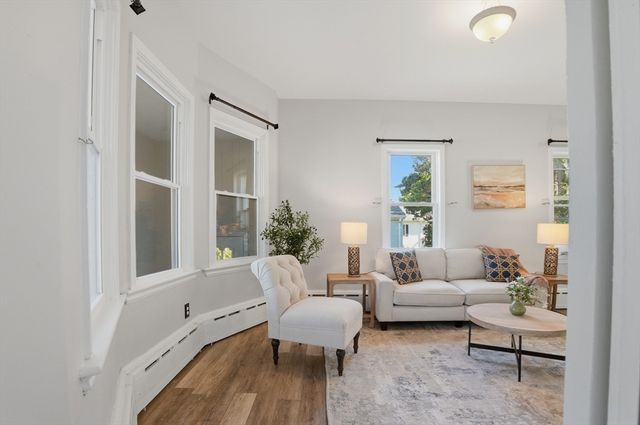 30 Buttonwood Rd, Dartmouth, MA 02748