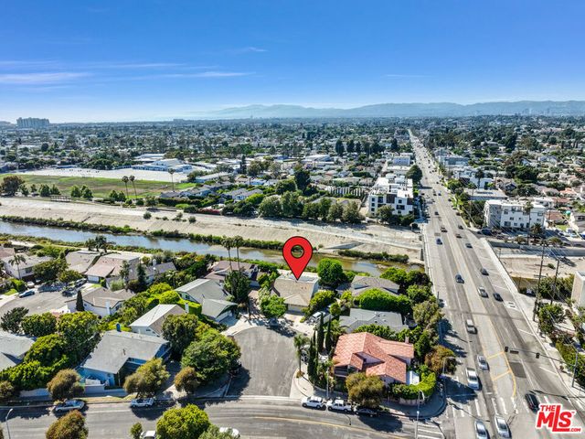 5101 Keli Court, Los Angeles, CA 90066