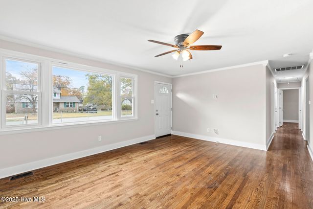 706 Doris Avenue, Jacksonville, NC 28540