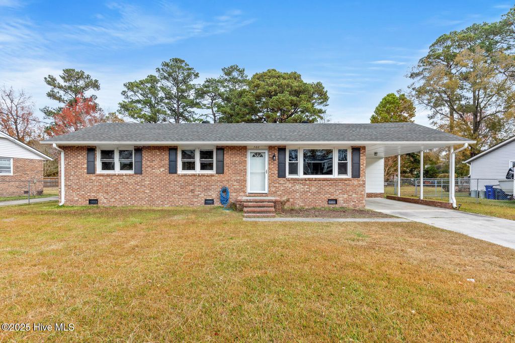706 Doris Avenue, Jacksonville, NC 28540