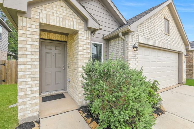 27262 Grey Fox Run, Magnolia, TX 77354