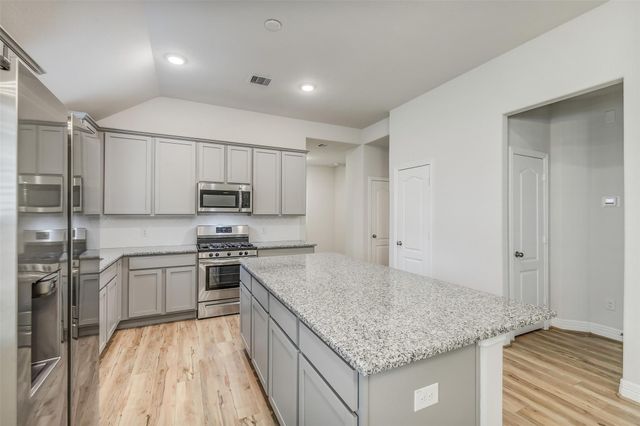 27262 Grey Fox Run, Magnolia, TX 77354