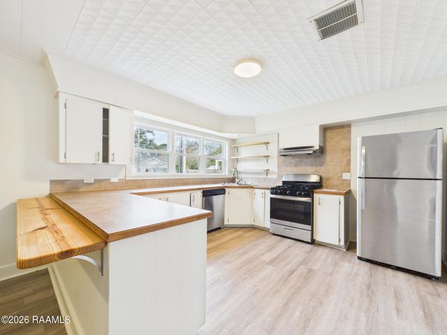 528 Saint Julien Avenue, Lafayette, LA 70506