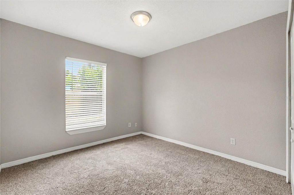 Image 12 of property listing at 1915 E MCBERRY STREET, Tampa, FL 33610
