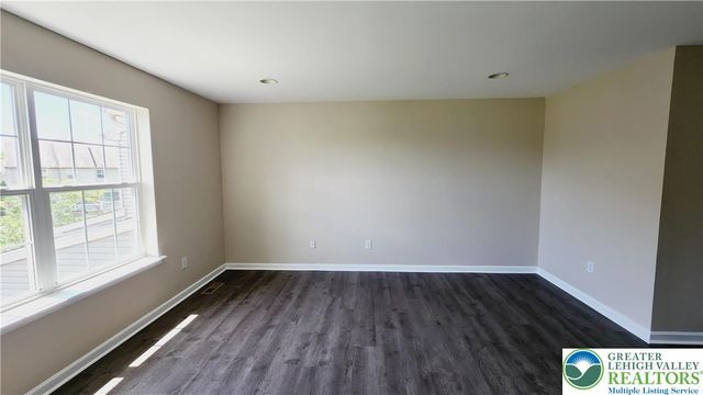 5136 Dogwood Trail, Upper Macungie Twp, PA 18104