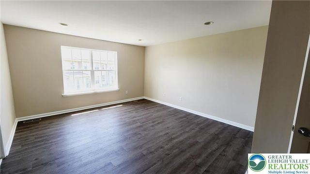 5136 Dogwood Trail, Upper Macungie Twp, PA 18104