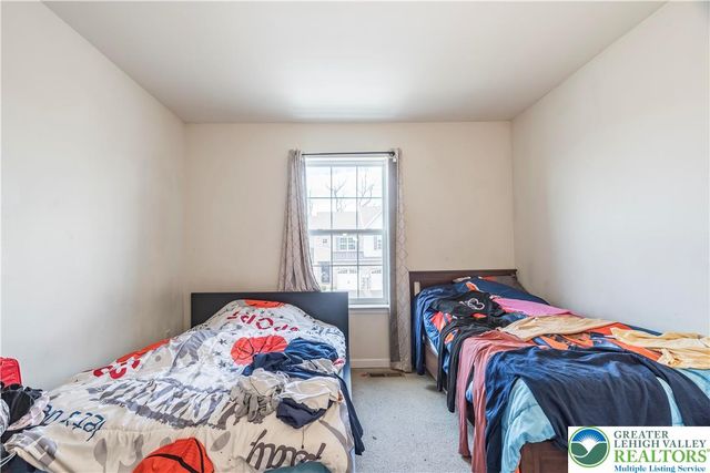 5136 Dogwood Trail, Upper Macungie Twp, PA 18104